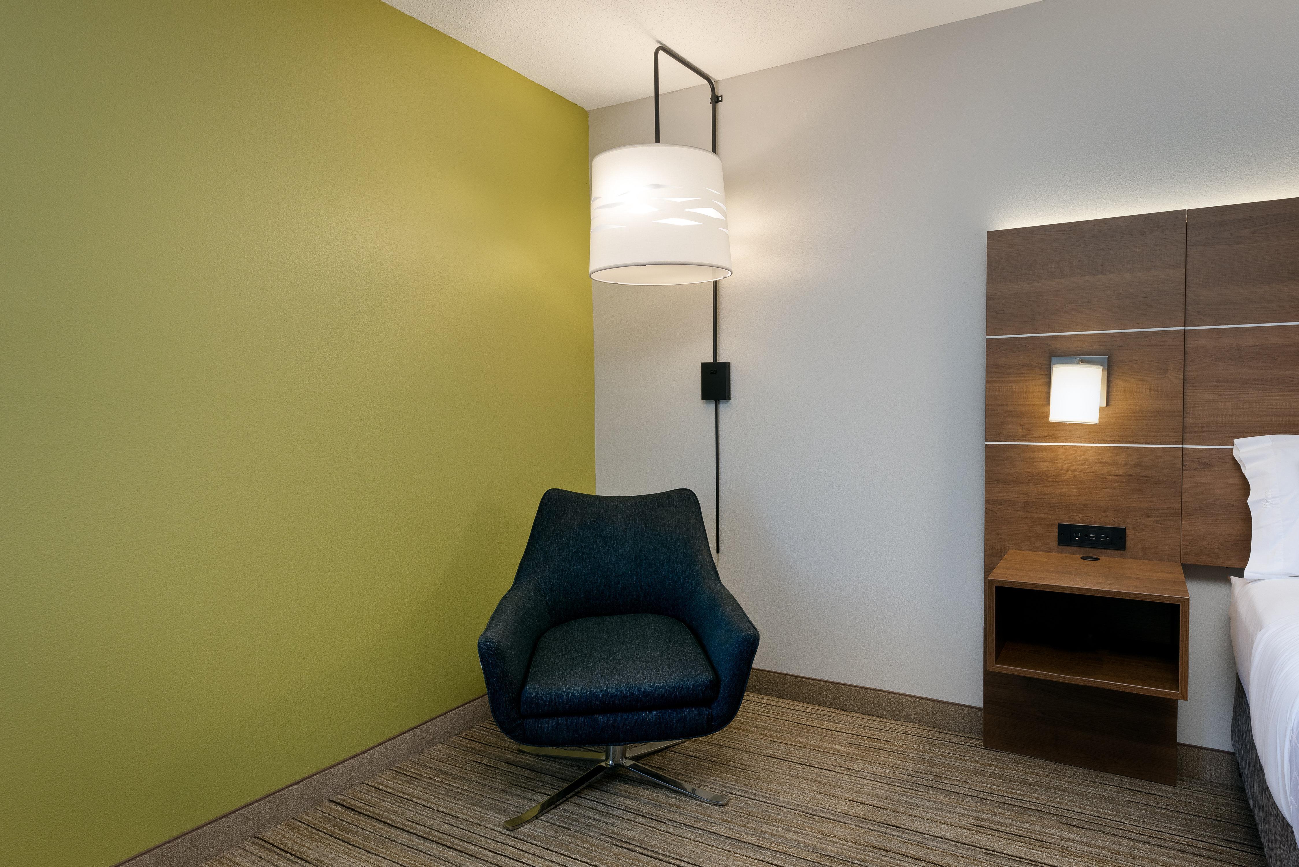 Holiday Inn Express & Suites Milton East I-10 By Ihg Exterior foto